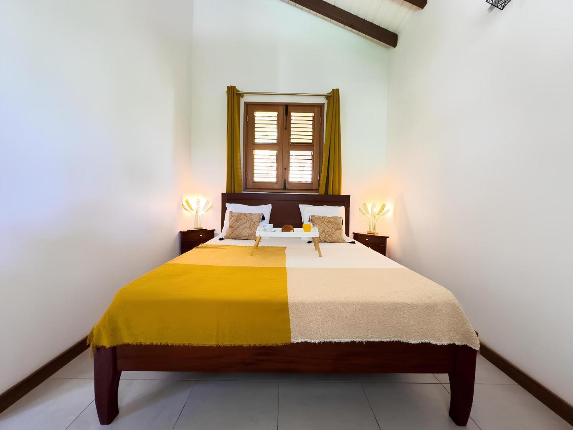 Bungalow Le Balisier Pointe-Noire Dış mekan fotoğraf