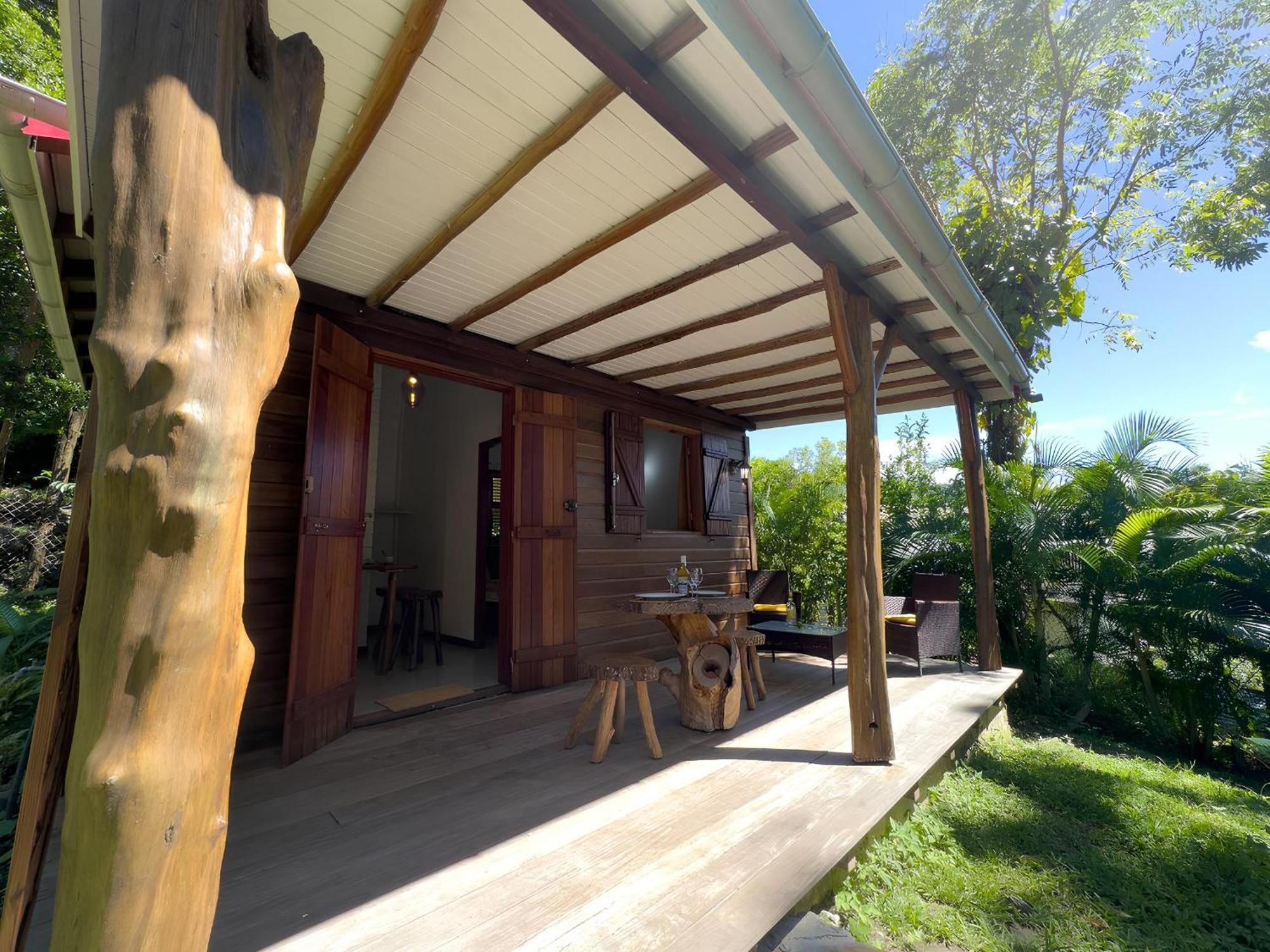 Bungalow Le Balisier Pointe-Noire Dış mekan fotoğraf